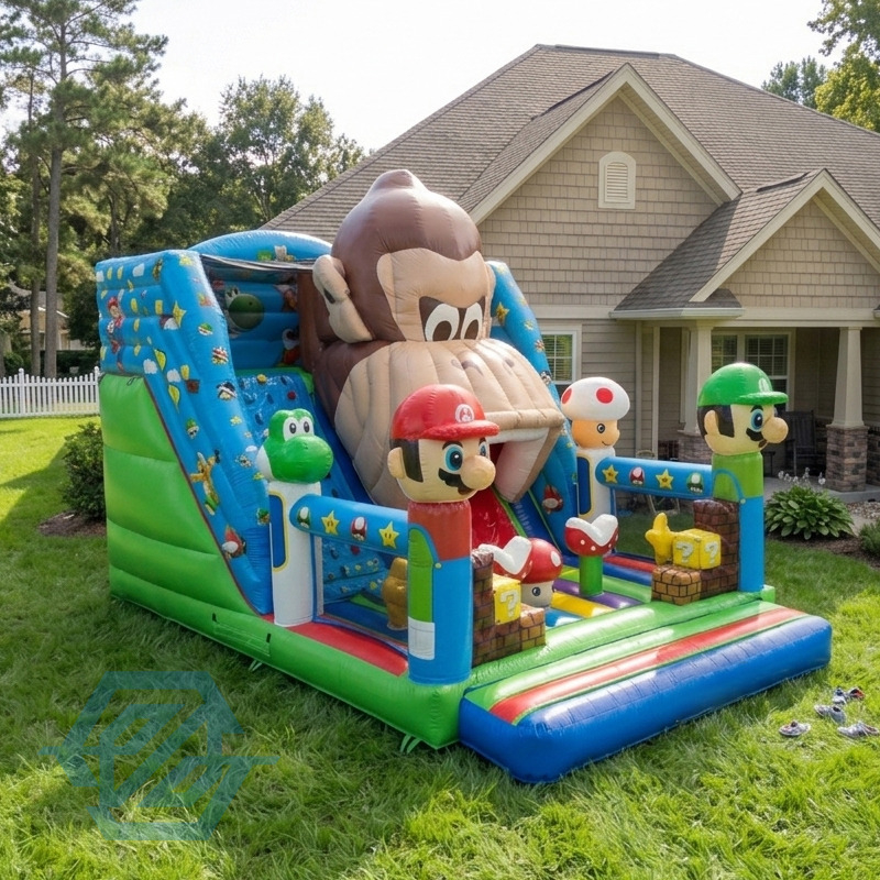 Tobog&aacute;n inflable al aire libre con tema de Mario de dibujos animados a la venta