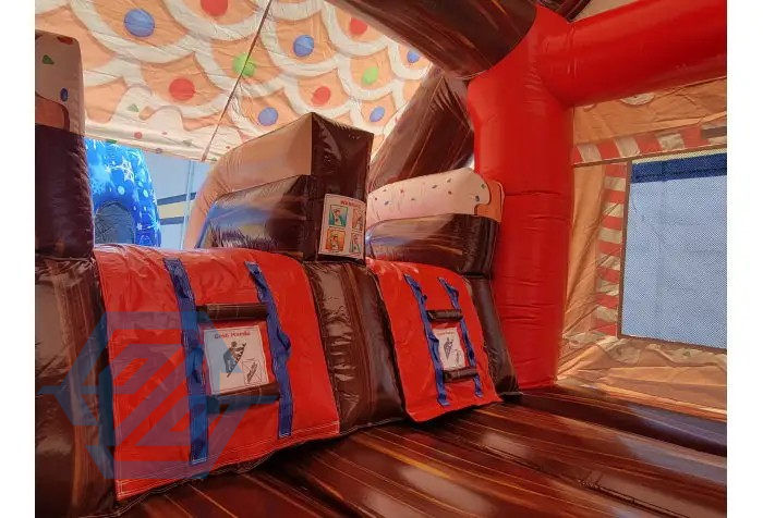 Aufblasbare Weihnachts-Lebkuchen-H&uuml;pfburg, Trockenrutsche zu vermieten