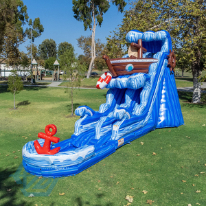  Th&egrave;me de bateau pirate gonflable, grandes glissades d'eau, piscine d&eacute;tachable